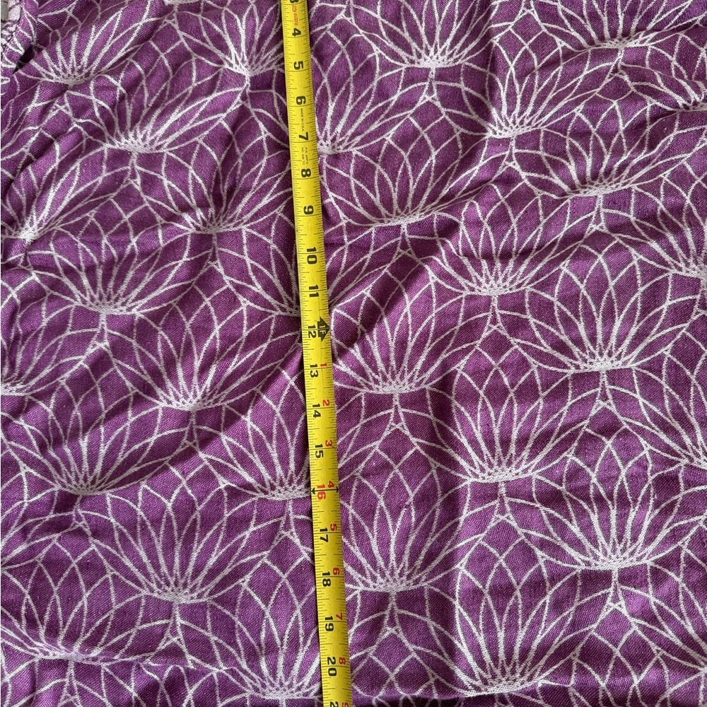 Purple and White Jacquard Lenny Lamb Wrap Size L